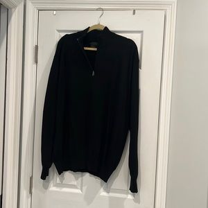 Mens back  1/4 zip pullover sweater in excellent condition. Size XL